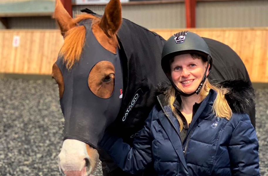 Ridning er som et spil skak men med rigtige heste.